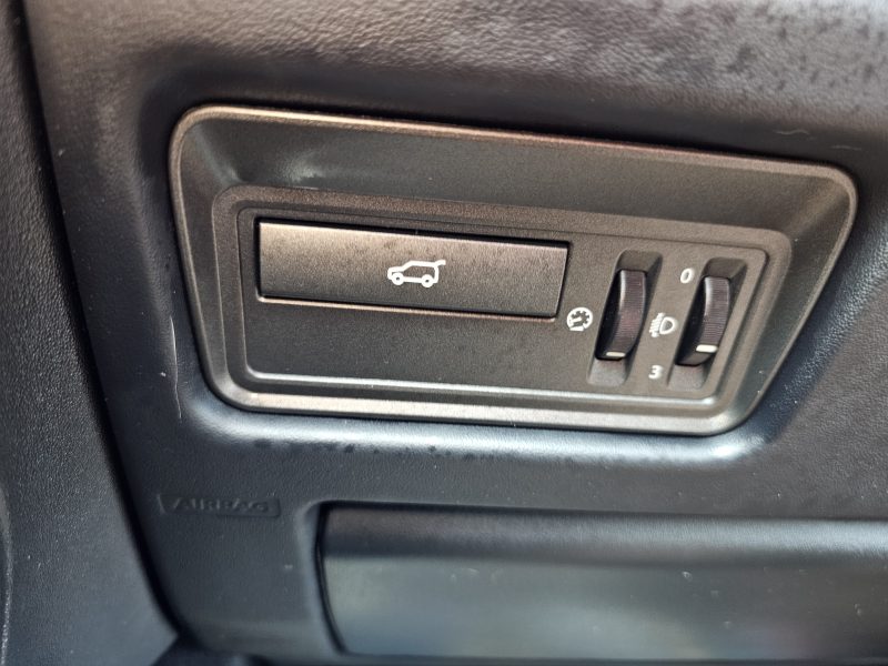 LAND ROVER EVOQUE 2,2 ED4 150 CH PURE PACK 