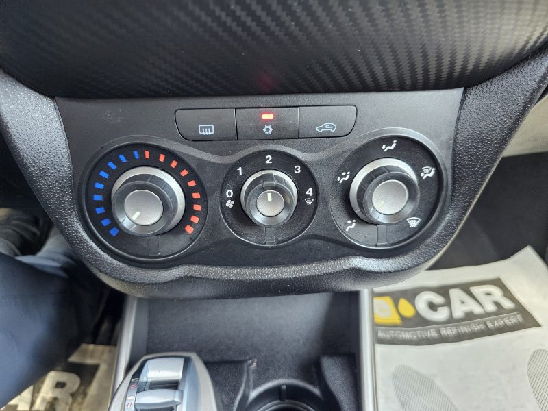 ALFA ROMEO MITO 1,3 MJTD 85 CH SERIE LIMITE SBK 