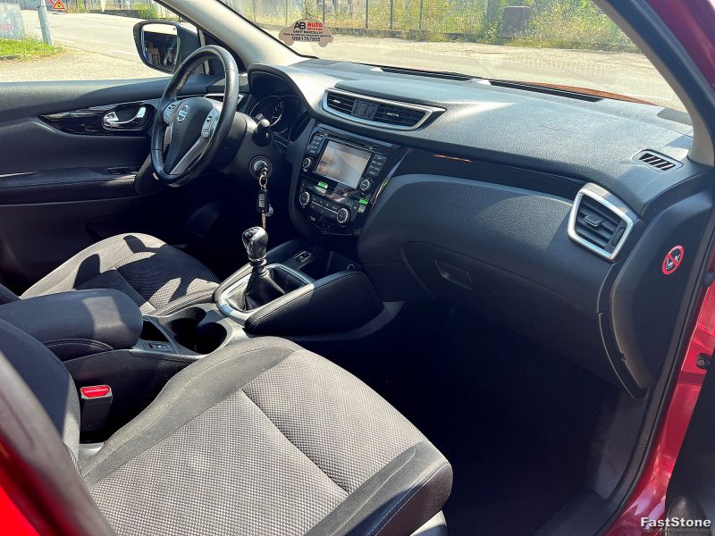 NISSAN QASHQAI II SUV 2017