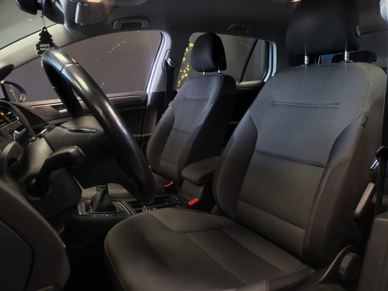 VOLKSWAGEN GOLF VII 1.0 TSI 110cv CONFORTLINE / CARPLAY+CAMERA DE RECUL+ENTRETIEN COMPLET