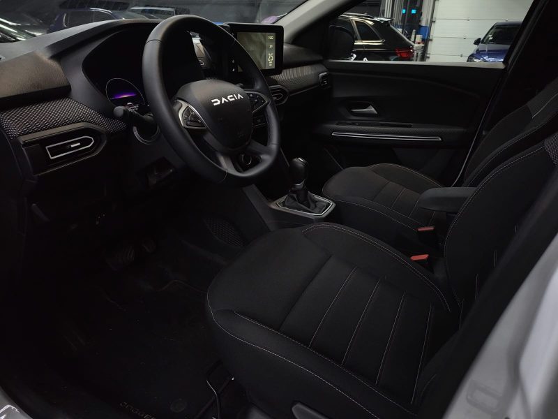 DACIA JOGGER Hybrid 1.6 16v 141cv Extreme Boîte Auto 7 Places