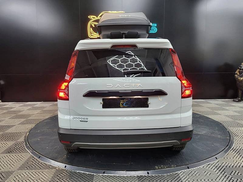 DACIA JOGGER Hybrid 1.6 16v 141cv Extreme Boîte Auto 7 Places