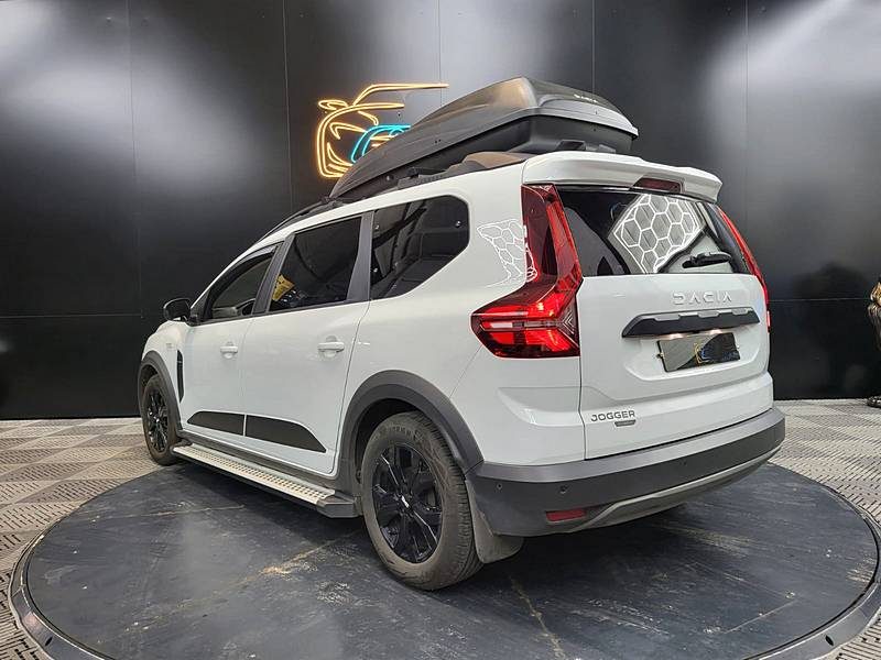 DACIA JOGGER Hybrid 1.6 16v 141cv Extreme Boîte Auto 7 Places