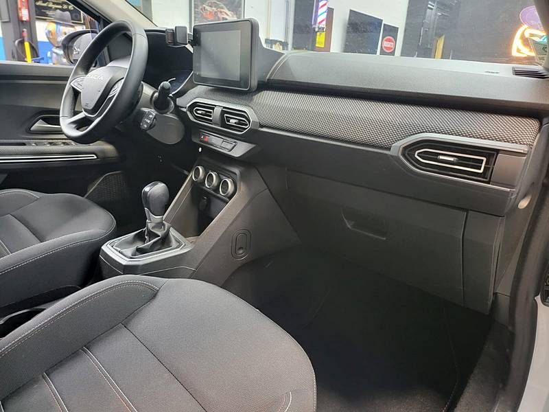 DACIA JOGGER Hybrid 1.6 16v 141cv Extreme Boîte Auto 7 Places