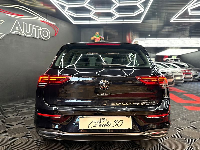 VOLKSWAGEN GOLF VIII 2020