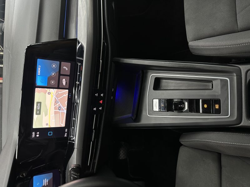 VOLKSWAGEN GOLF VIII 2020