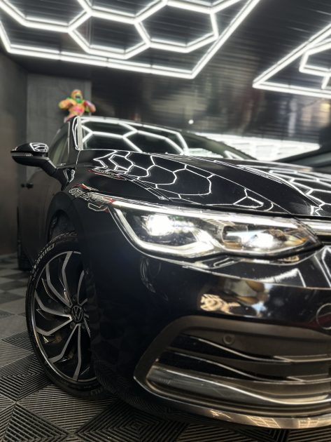 VOLKSWAGEN GOLF VIII 2020