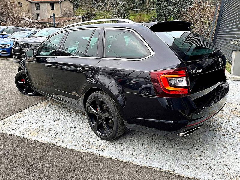 SKODA Octavia 2017 2.0 TSI 230 RS DSG *ALCANTARA*GPS*LED*CAMERA*