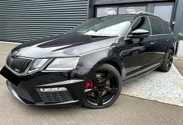 SKODA Octavia 2017 2.0 TSI 230 RS DSG *ALCANTARA*GPS*LED*CAMERA*