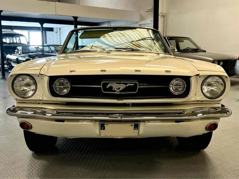 VENTE A PRO - Ford Mustang Cabriolet V8 | 1966 | Boîte 5 rapports Tremec | À restaurer 