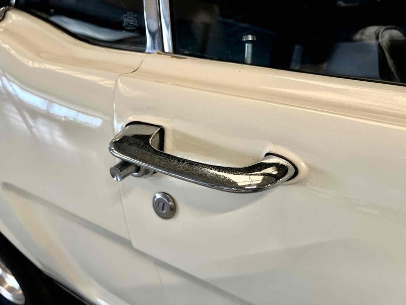 VENTE A PRO - Ford Mustang Cabriolet V8 | 1966 | Boîte 5 rapports Tremec | À restaurer 