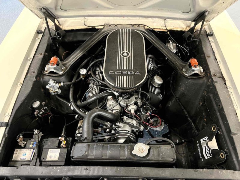 VENTE A PRO - Ford Mustang Cabriolet V8 | 1966 | Boîte 5 rapports Tremec | À restaurer 