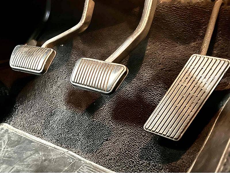 VENTE A PRO - Ford Mustang Cabriolet V8 | 1966 | Boîte 5 rapports Tremec | À restaurer 