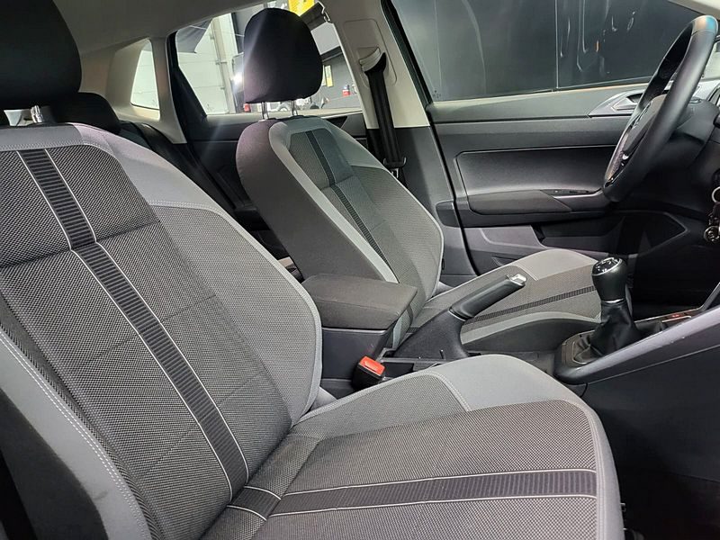 VOLKSWAGEN POLO VI 1.0 TSI 95cv  R-line BVM5