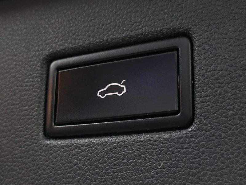 VOLKSWAGEN TIGUAN II 2.0 TDI 150cv R-Line Boîte Auto DSG7