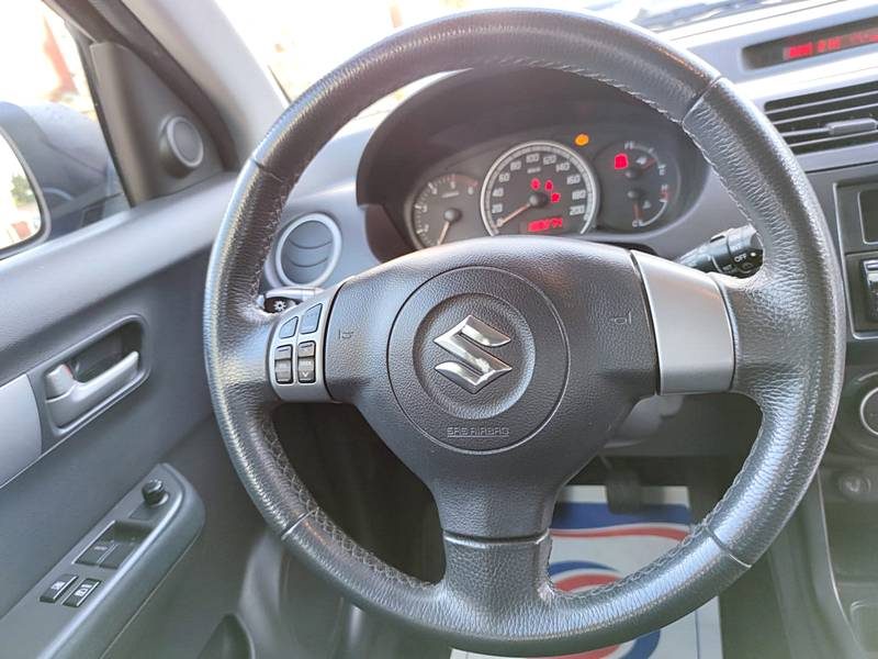 SUZUKI SWIFT III 2009