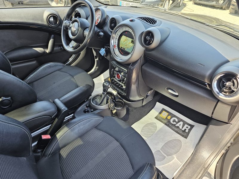 MINI COUNTRYMAN 2,0D 112 CH PACK HOT CHILI BA TOIT OUVRANT GPS 