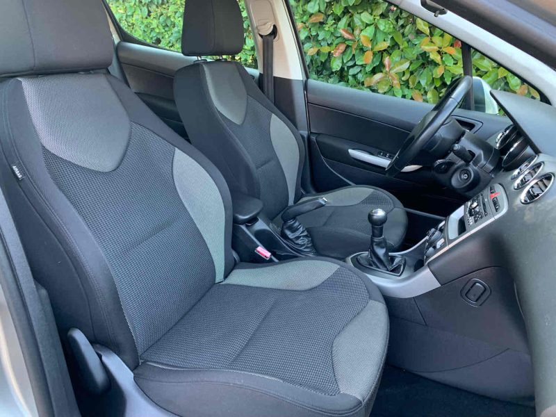 PEUGEOT 308 I 2011 1.6 16V 120cv