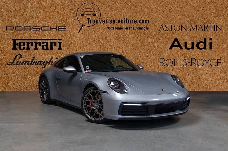 PORSCHE 911 2019