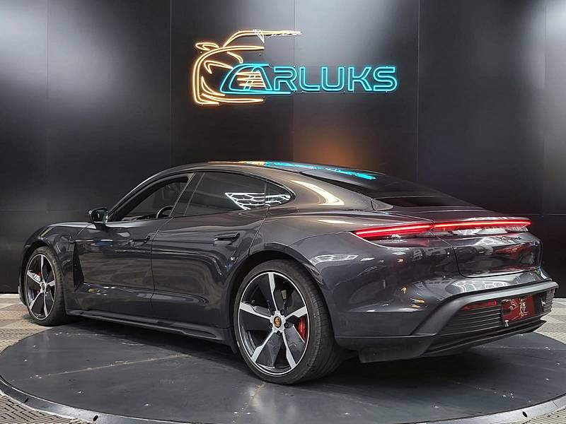 PORSCHE TAYCAN 4S 571 cv BATTERIE PERFORMANCE PLUS 