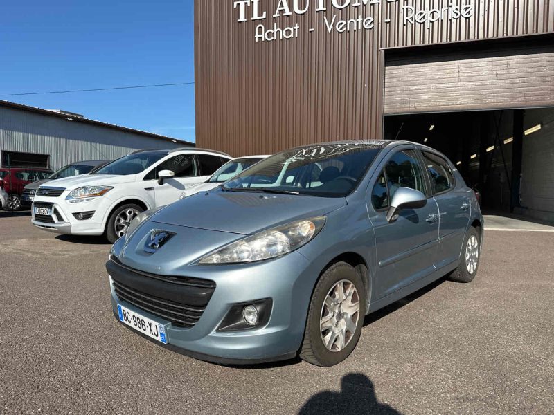 PEUGEOT 207 2010