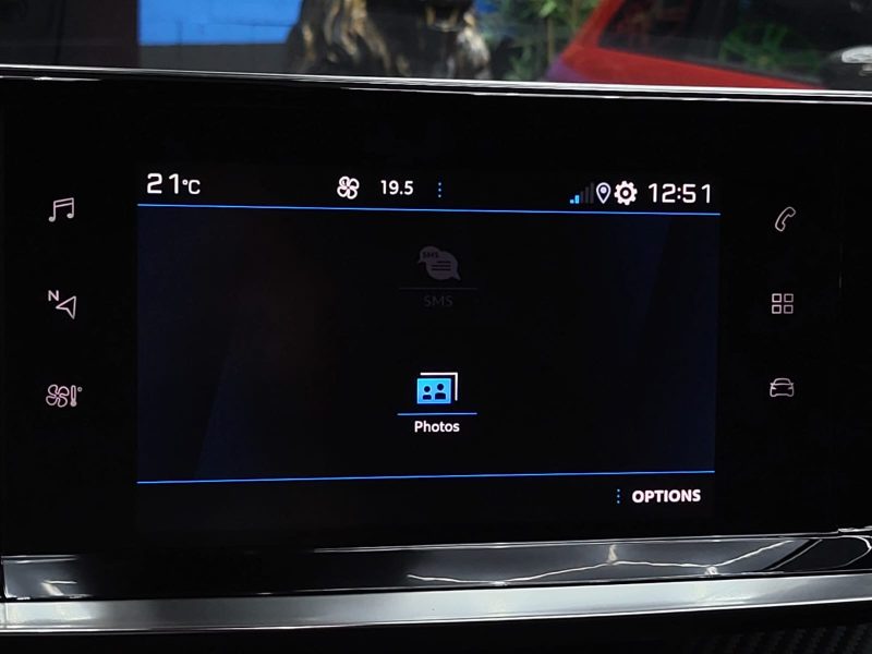 PEUGEOT 2008 II 1.2 100cv ALLURE