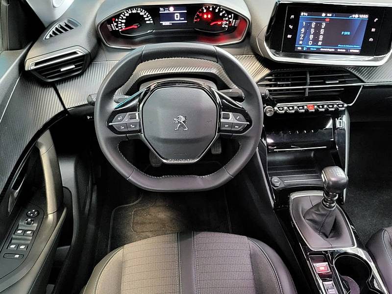 PEUGEOT 2008 II 1.2 100cv ALLURE