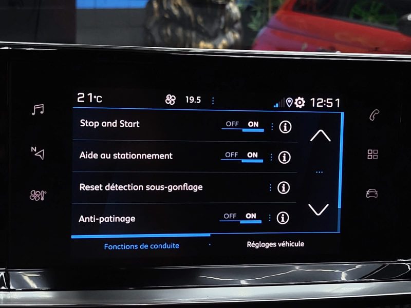 PEUGEOT 2008 II 1.2 100cv ALLURE