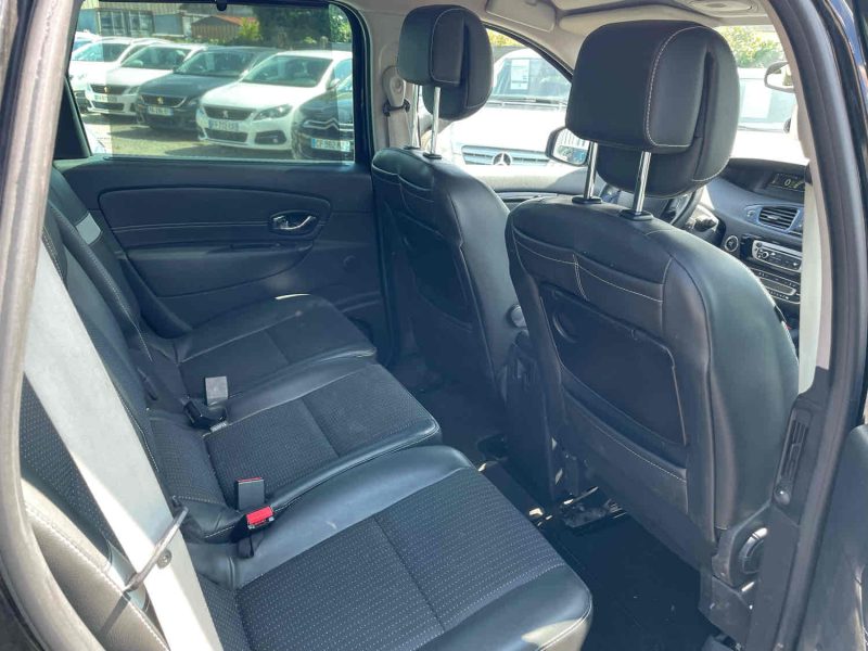 RENAULT SCENIC 