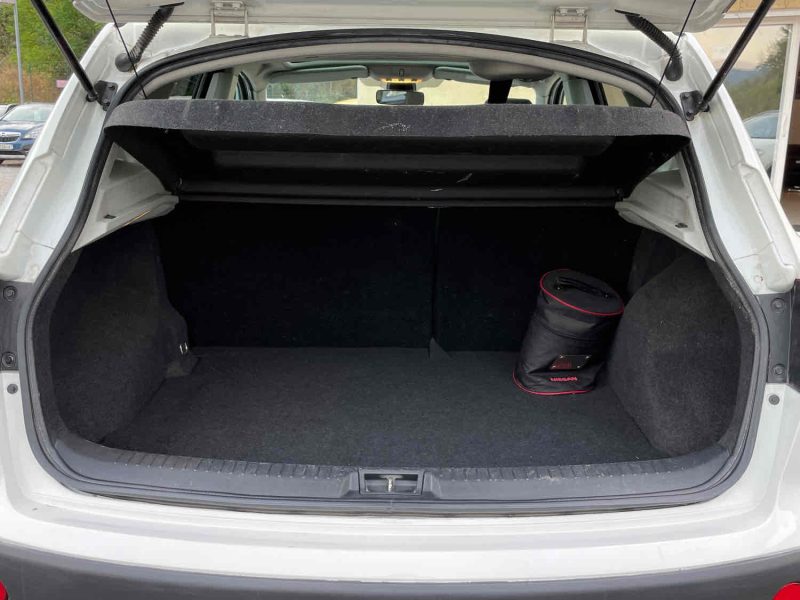 NISSAN QASHQAI  2012