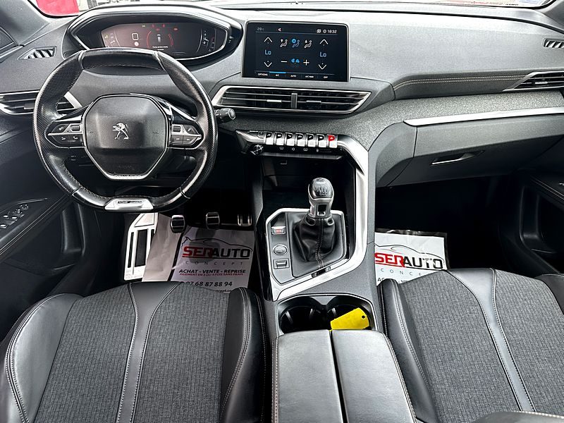 PEUGEOT 3008 SUV 2018