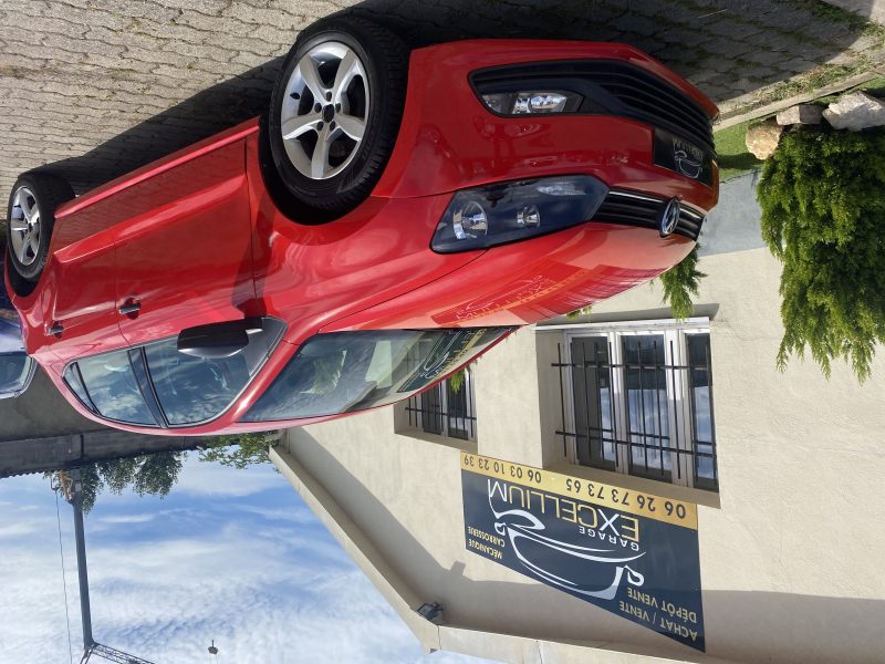 VOLKSWAGEN POLO 2014