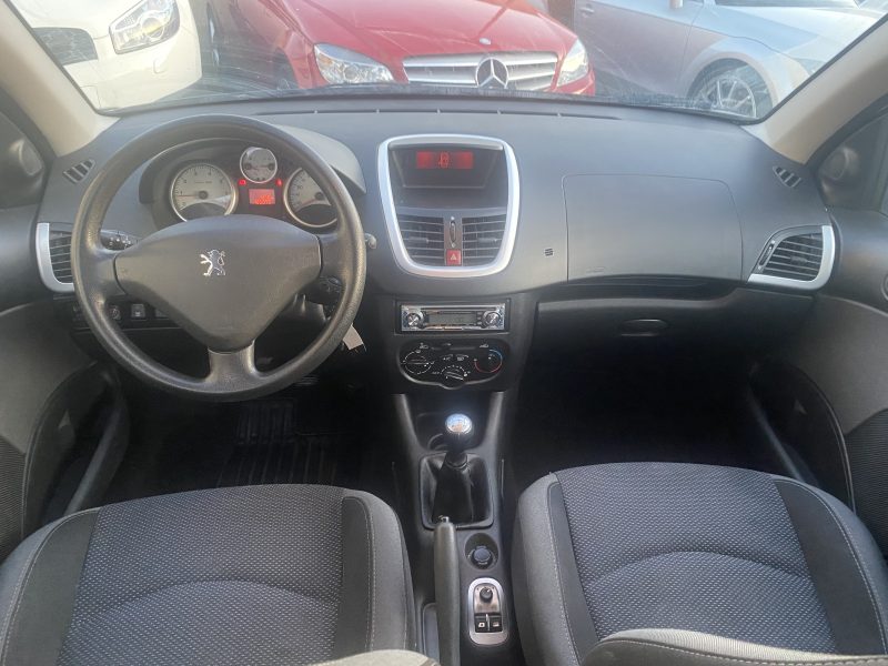 PEUGEOT 206+ 2012