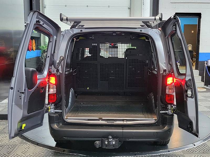 PEUGEOT PARTNER XL 1.5 BLUEHDI 100 cv PACK ASPHALT CONNECT