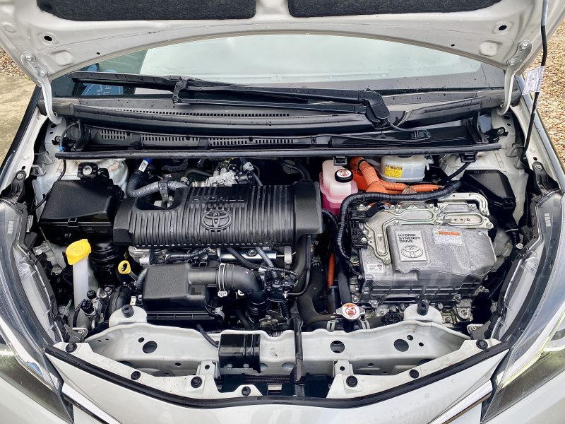 TOYOTA YARIS HSD COLLECTION 06/2018