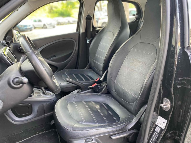 SMART FORFOUR Berline