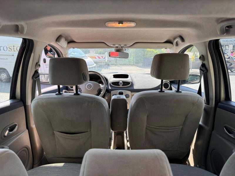 Renault clio III (B/C85) 1.4 16v 98ch Authentique 5p