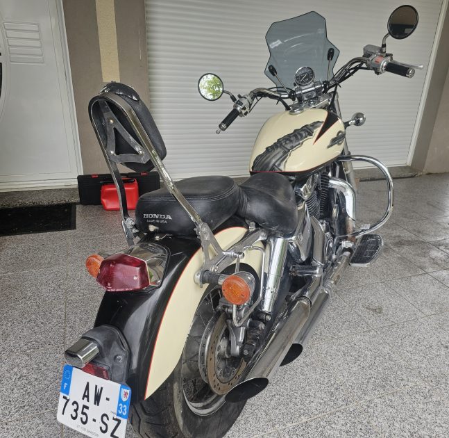 HONDA VT1100C2 CT OK
