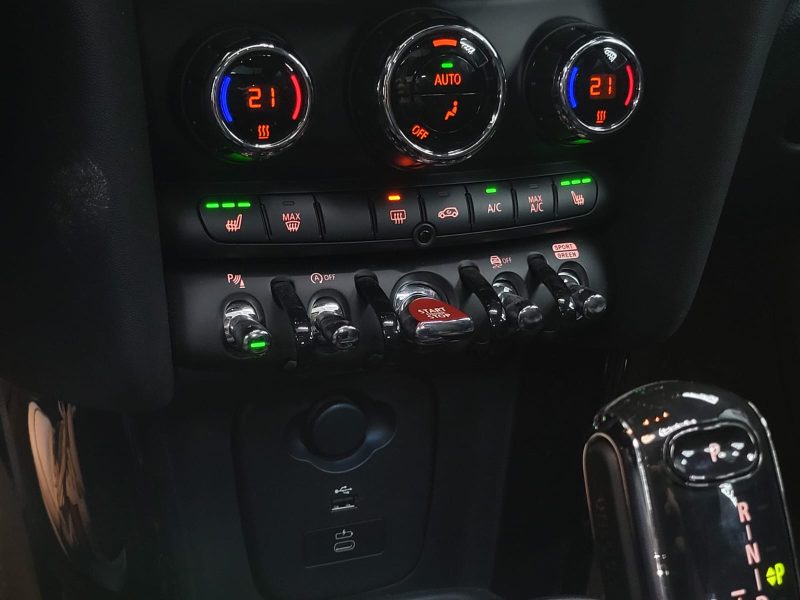 MINI MINI Cooper 136cv Edition Premium Plus Boîte Auto 1ère Main