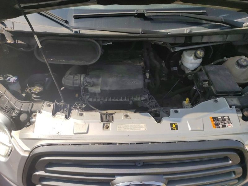 FORD TRANSIT L2H2 2.0 L TDCI 130 ch Boîte automatique, 3 places