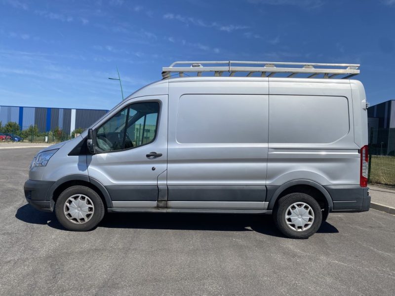 FORD TRANSIT L2H2 2.0 L TDCI 130 ch Boîte automatique, 3 places