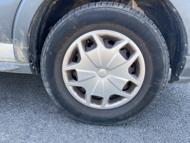 FORD TRANSIT L2H2 2.0 L TDCI 130 ch Boîte automatique, 3 places