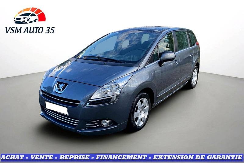 PEUGEOT 5008 1.6 HDi 112cv Premium BVM6