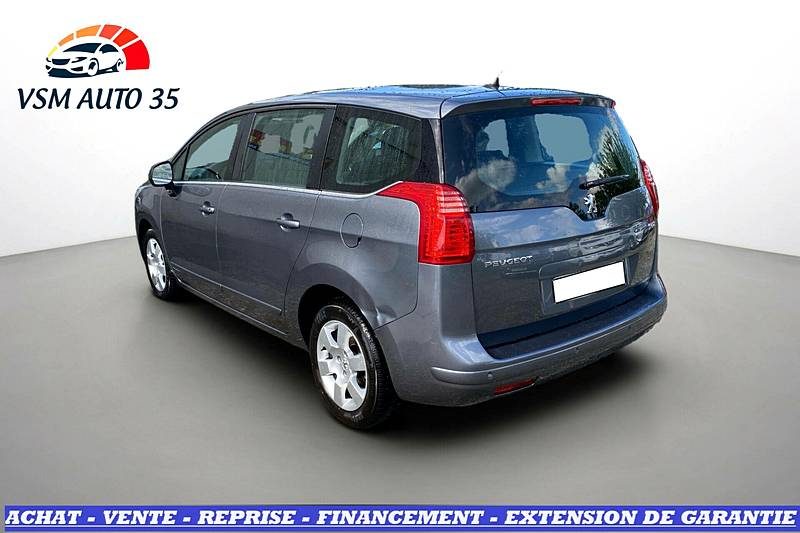 PEUGEOT 5008 1.6 HDi 112cv Premium BVM6