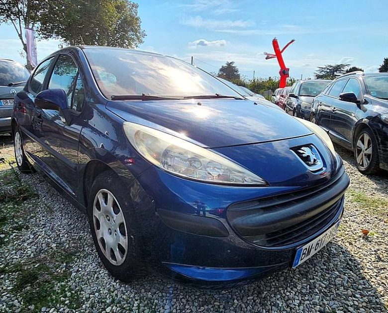 PEUGEOT 207 2009