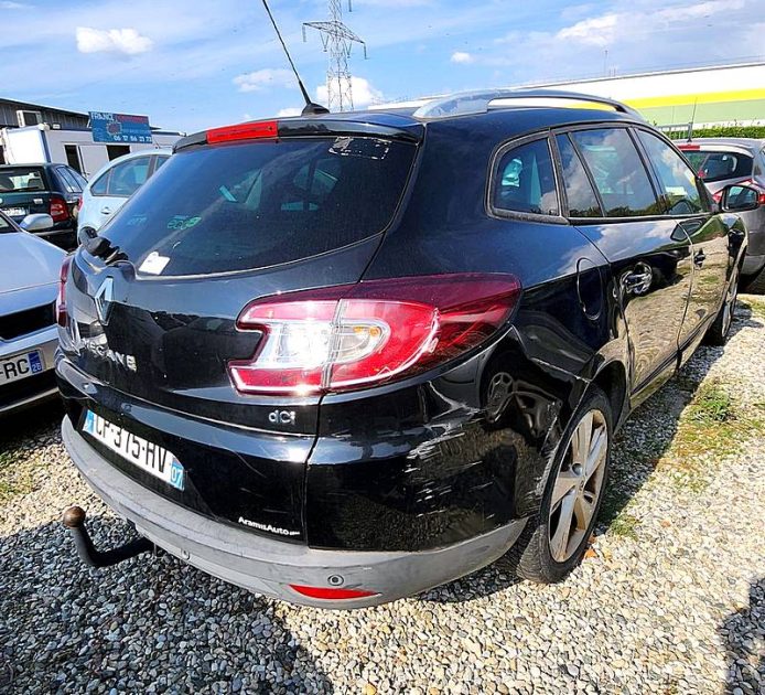 RENAULT MEGANE III Grandtour 2012