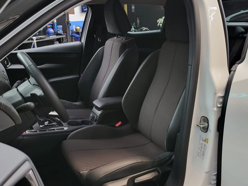 DS DS 3 CROSSBACK 1.2 PureTech 130cv Performance Line+ Boîte Auto EAT8 / FAIBLE KILOMETRAGE