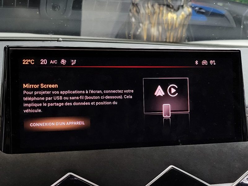 DS DS 3 CROSSBACK 1.2 PureTech 130cv Performance Line+ Boîte Auto EAT8 / FAIBLE KILOMETRAGE