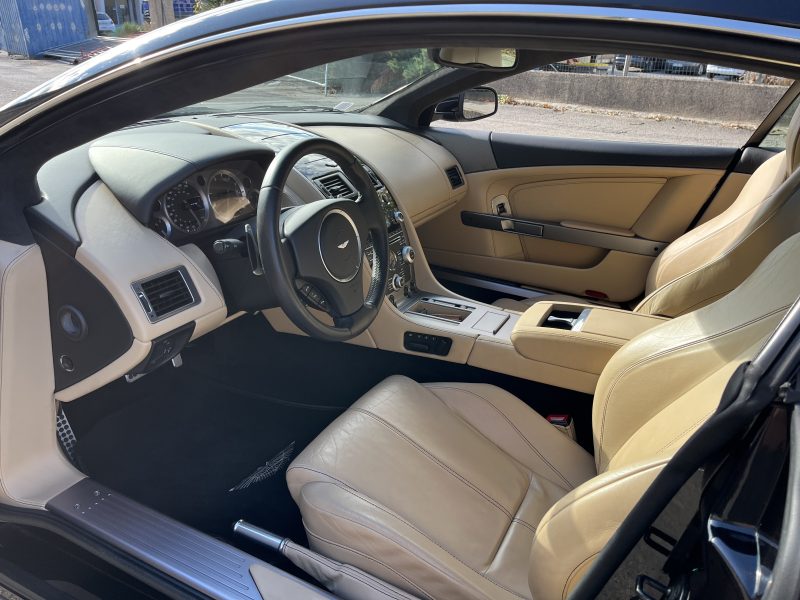 ASTON MARTIN DB9 477 Ch 2008