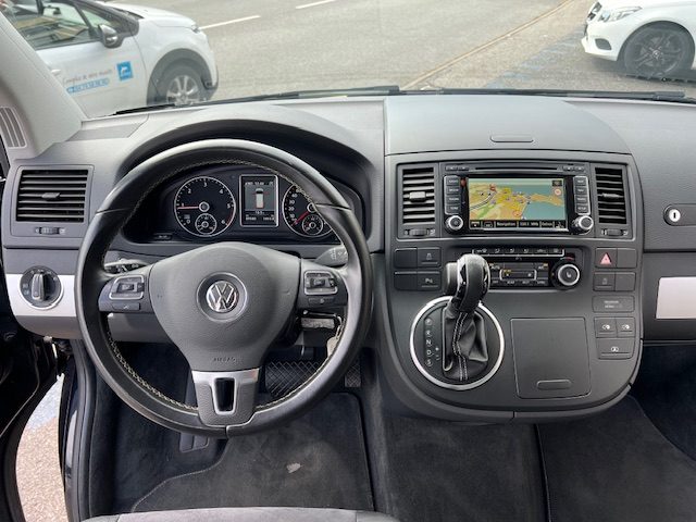 VOLKSWAGEN T5 MULTIVAN 2,0 TDI LIFE AUTOMATIQUE